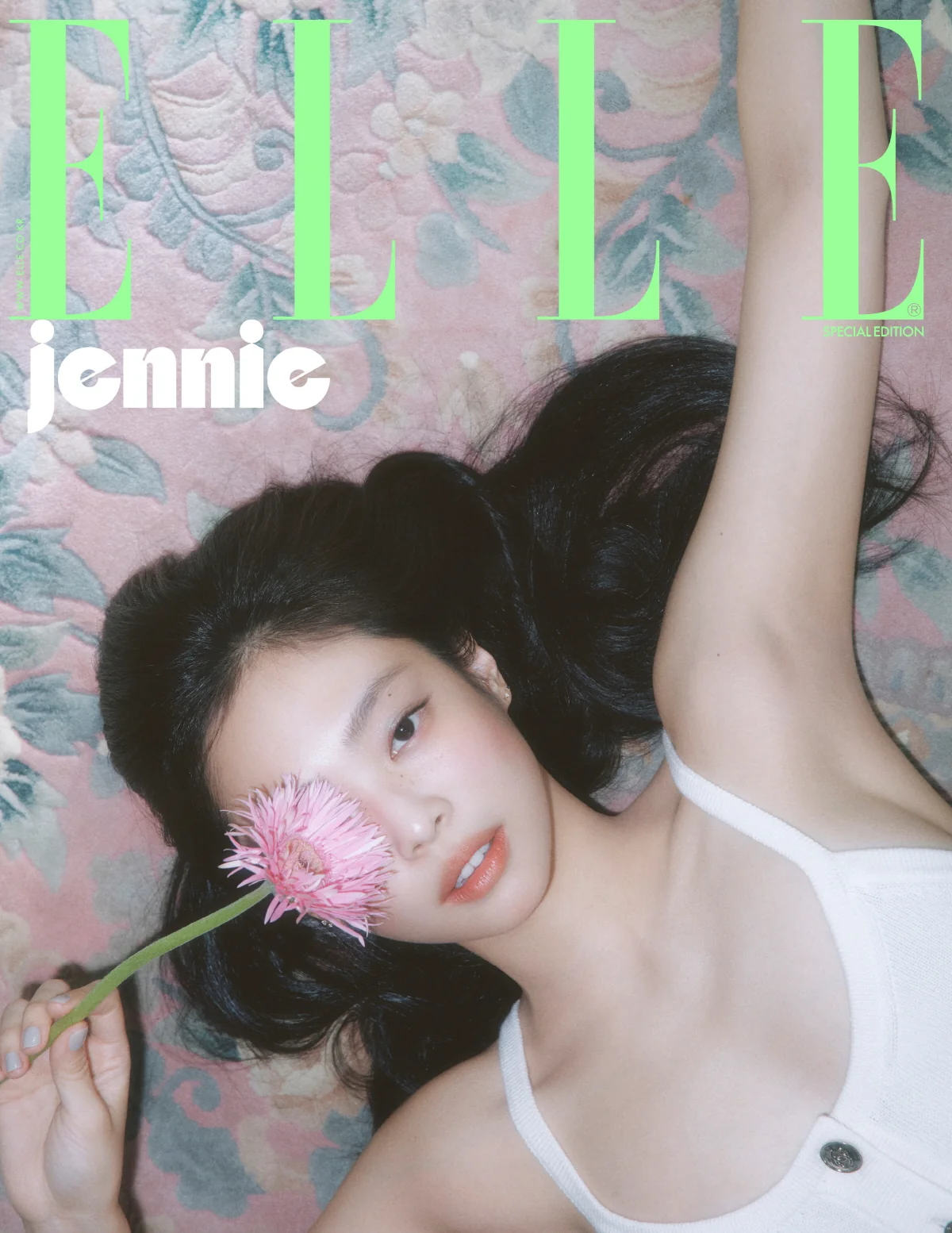 ELLE  Magazine Korea Special Edition August 2025 JENNIE BLACKPINK [Random ver.] - Image 5