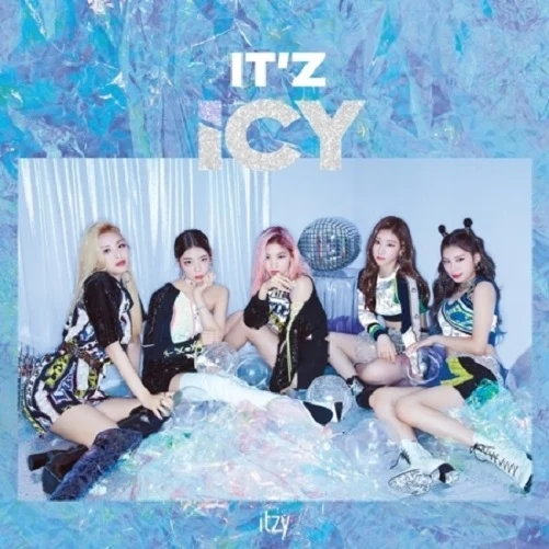 ITZY - 1st Mini Album IT'z ICY Random version CD