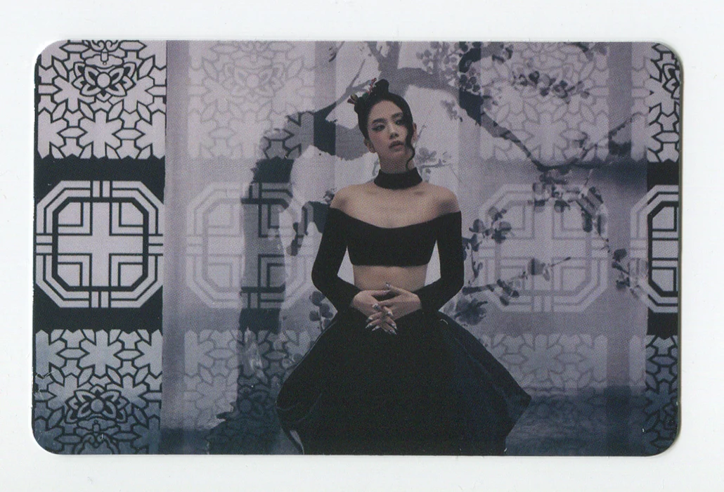 JISOO FIRST SINGLE ALBUM [ME] Ktown4u POB EXCLUSIVE OFFICIAL PHOTOCARD BLACKPINK - Image 12