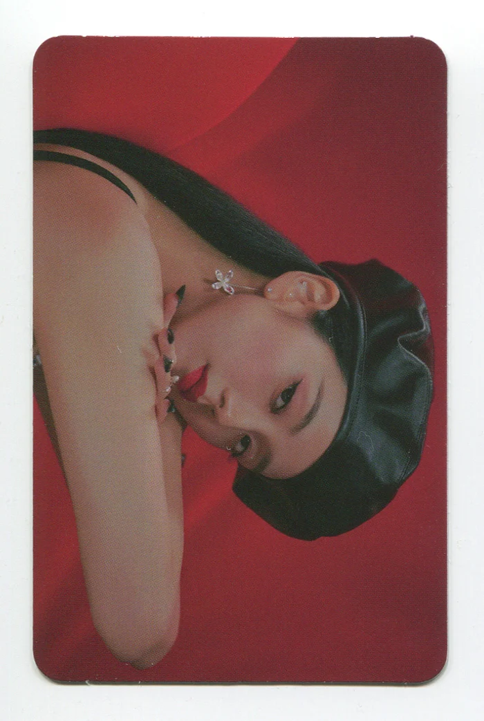 JISOO FIRST SINGLE ALBUM [ME] Ktown4u POB EXCLUSIVE OFFICIAL PHOTOCARD BLACKPINK - Image 4