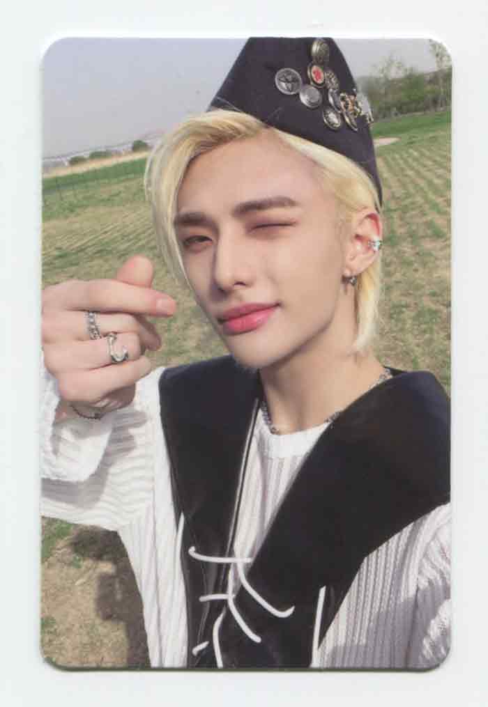 STRAY KIDS - MAXIDENT Album OFFICIAL PHOTOCARD - Image 17