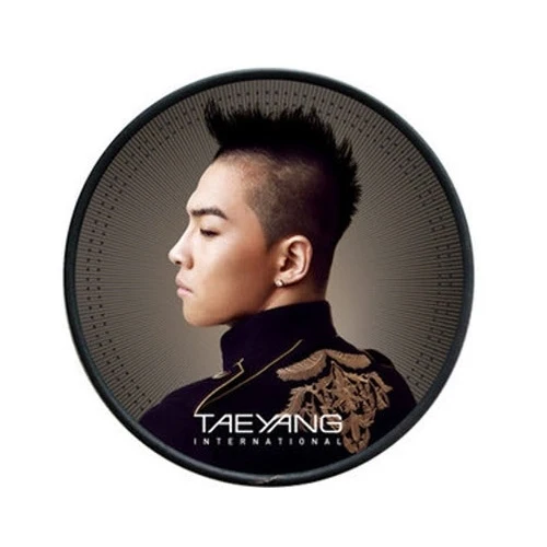 Taeyang - SOLAR : CD+DVD International Release Album