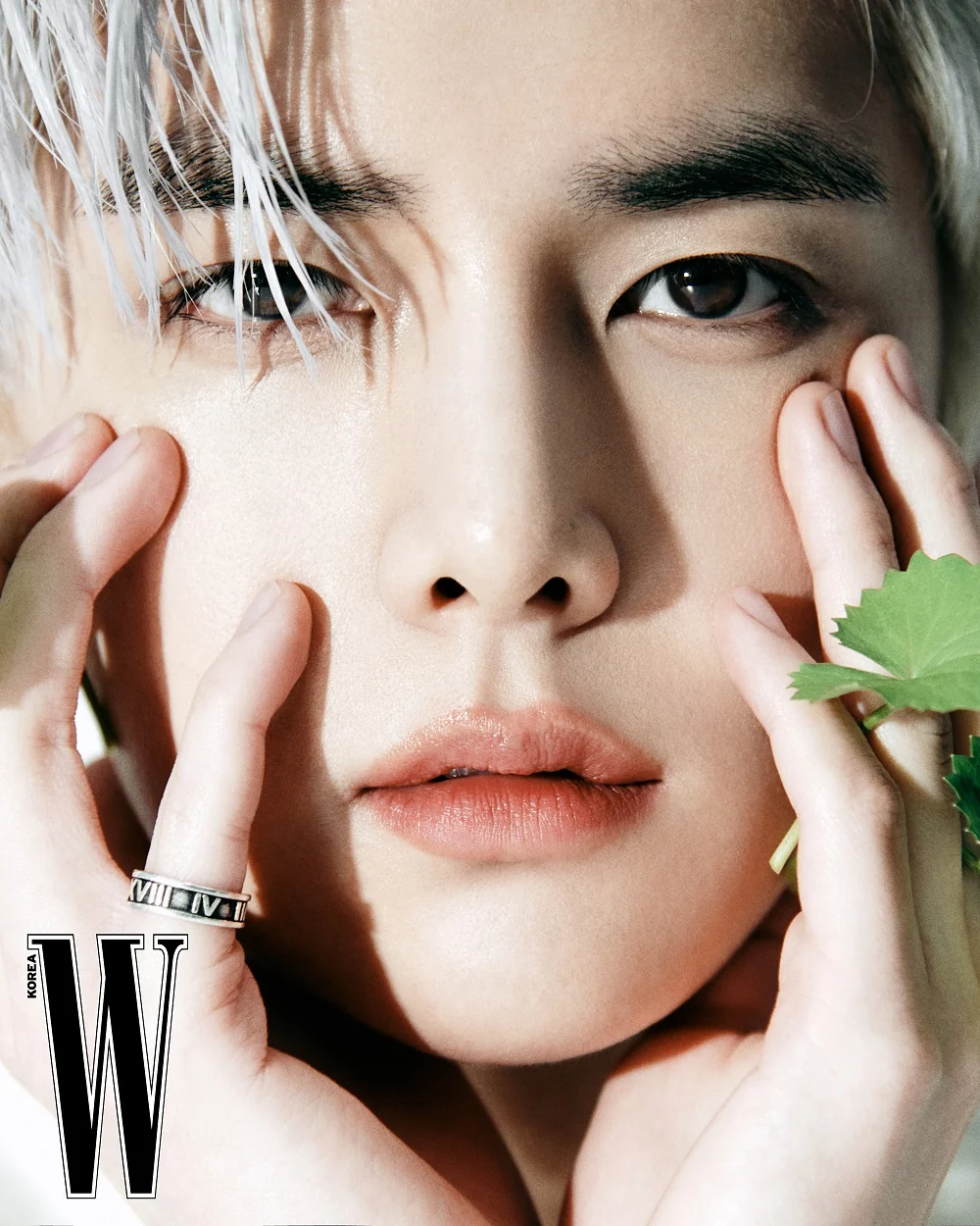 W Magazine Vol.4 Man Korea April 2025 Byeon Woo Seok - Image 6